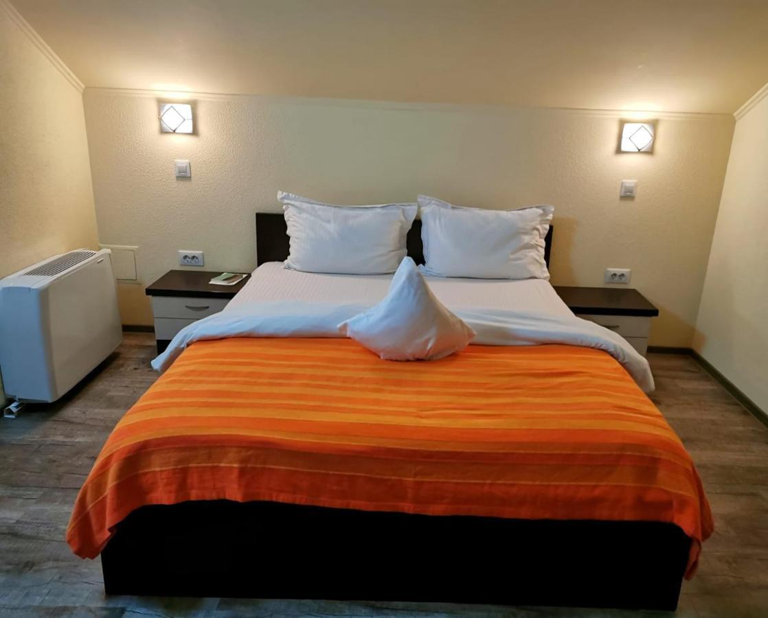 Motel Casa Maria Magdalena Lipova Zewnętrze zdjęcie