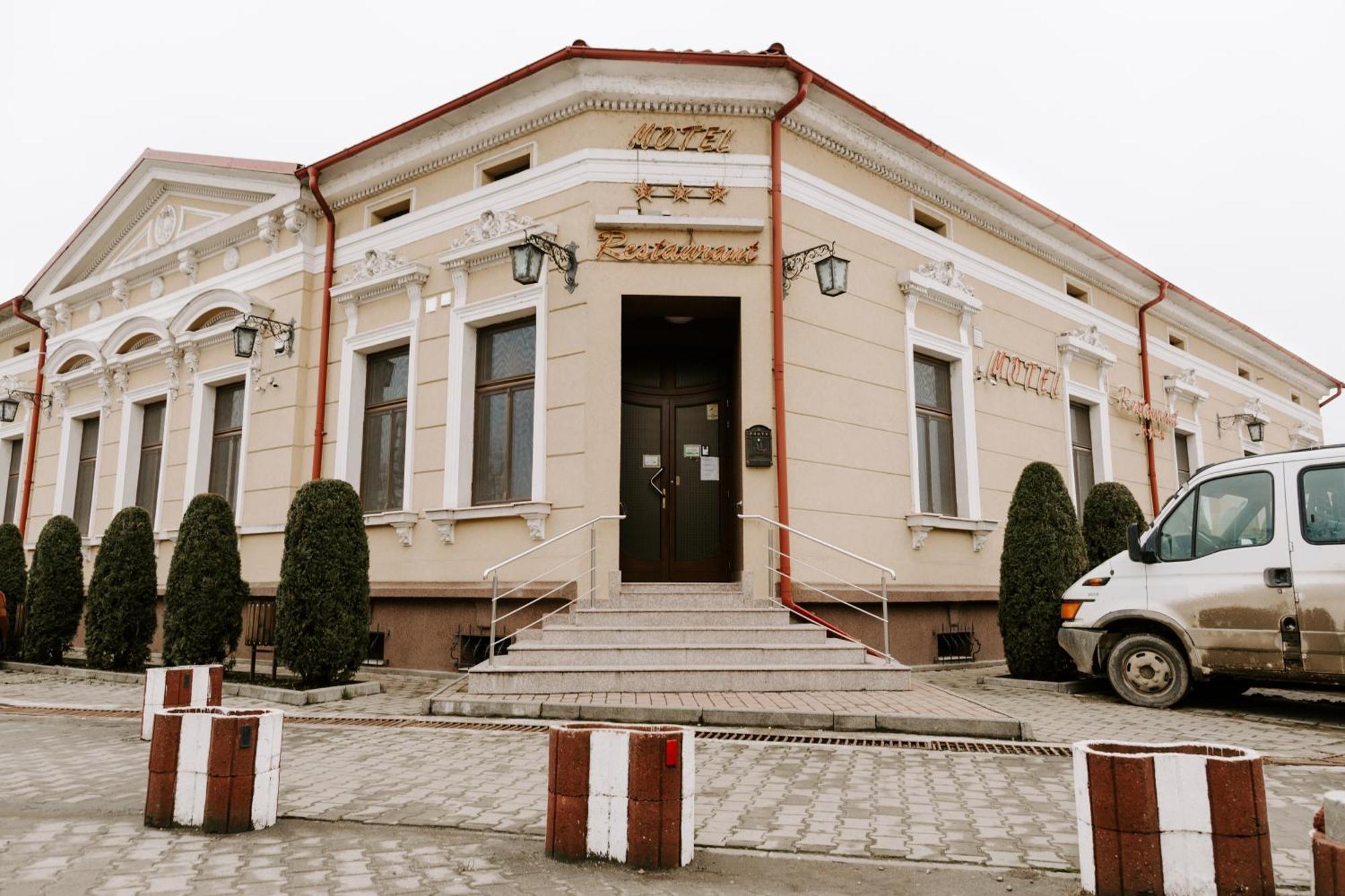 Motel Casa Maria Magdalena Lipova Zewnętrze zdjęcie