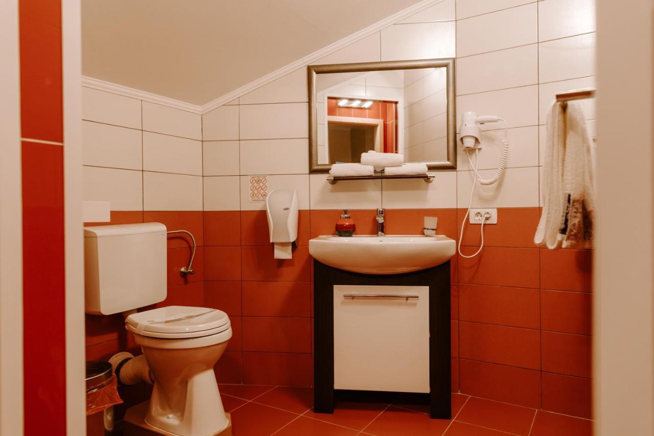 Motel Casa Maria Magdalena Lipova Zewnętrze zdjęcie